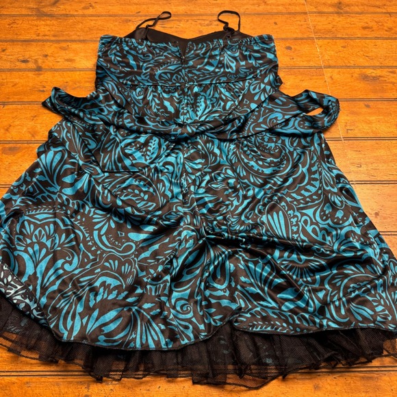 Ruby Rox Strapless Ruched Dress Blue Black Damask Tulle Skirt Size L‎ Y2K cutie - Picture 5 of 7